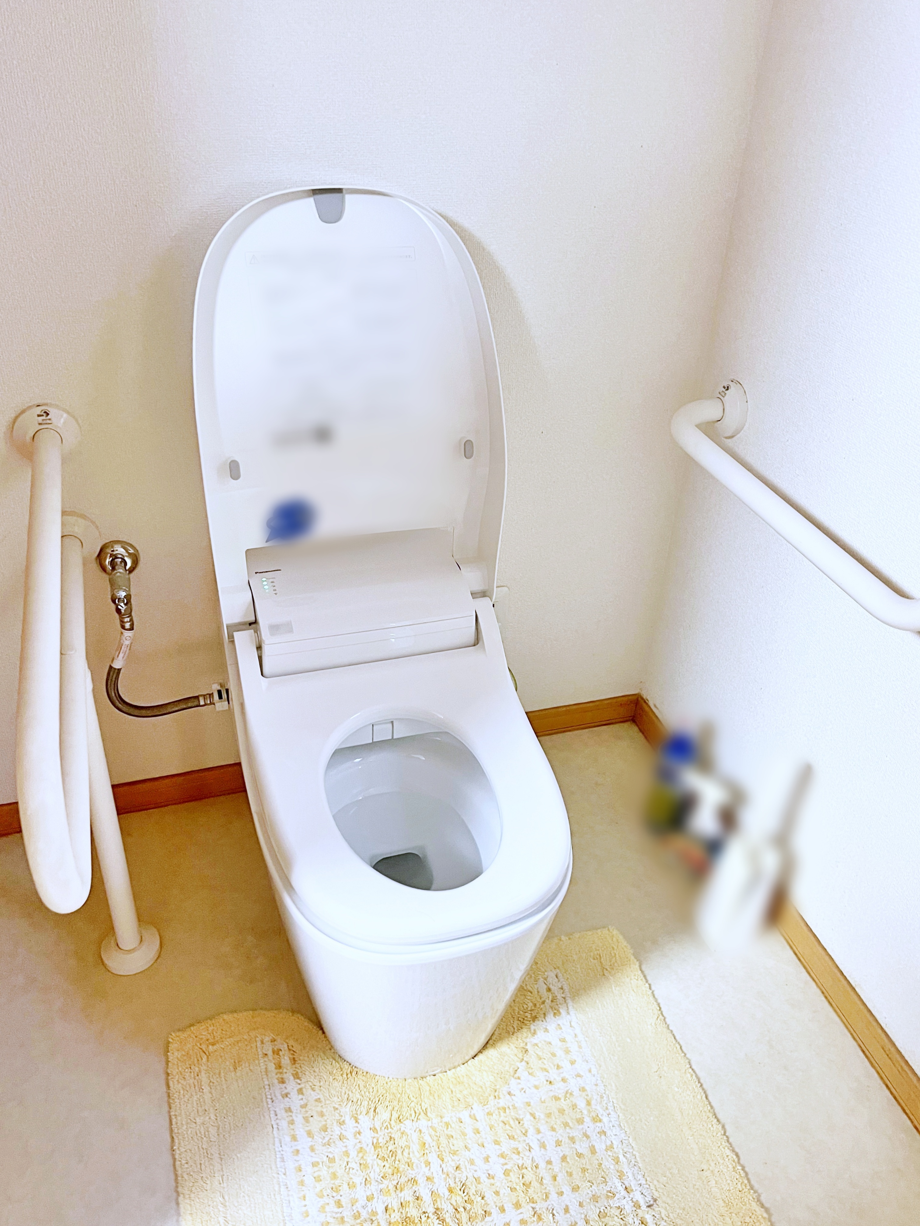 トイレをリフォーム致しました。